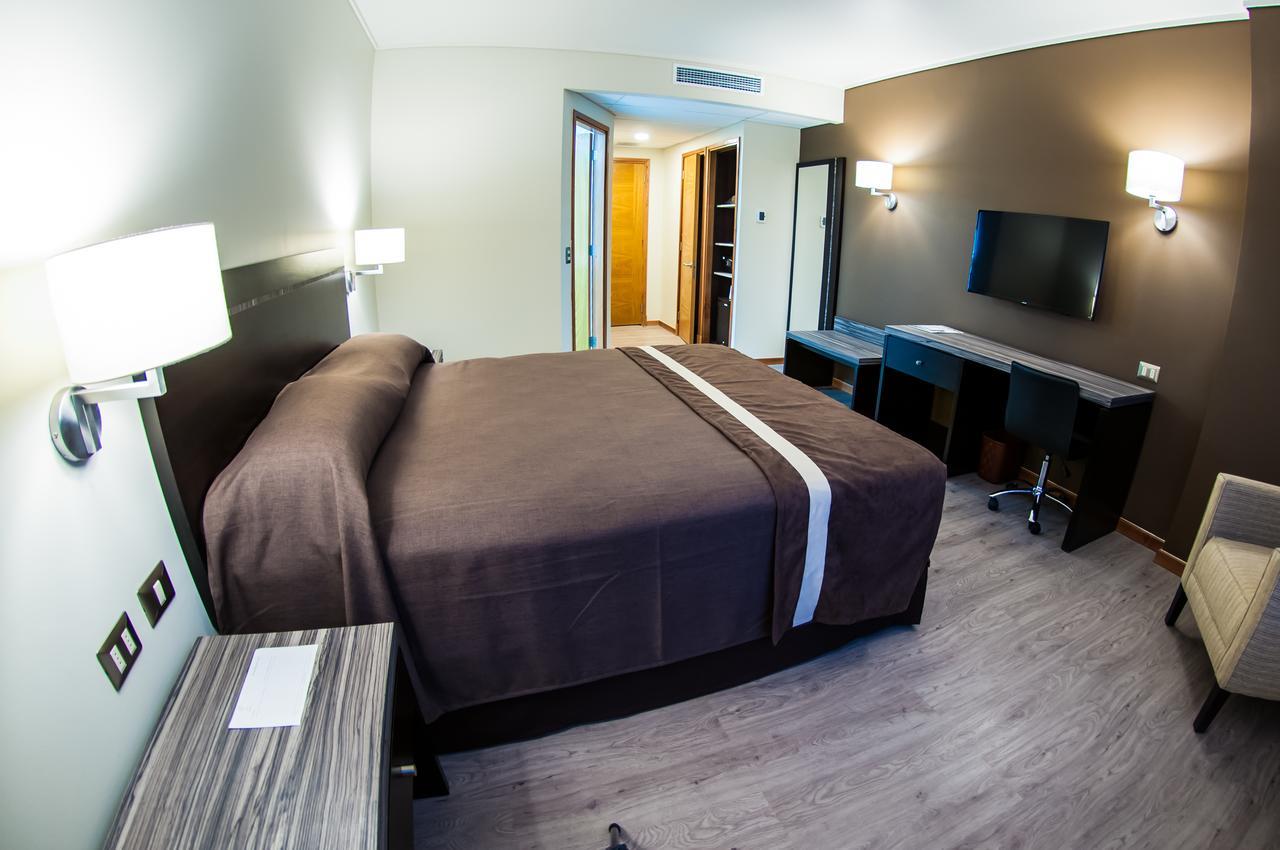 Hotel Diego De Almagro Curico Luaran gambar